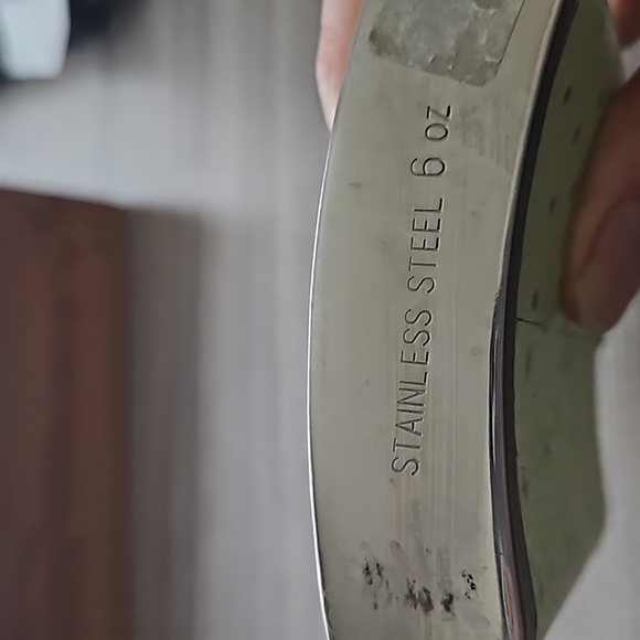 NBU Set of 2 Stainless Steel 4oz and 6oz Flasks - Picture 6 of 7